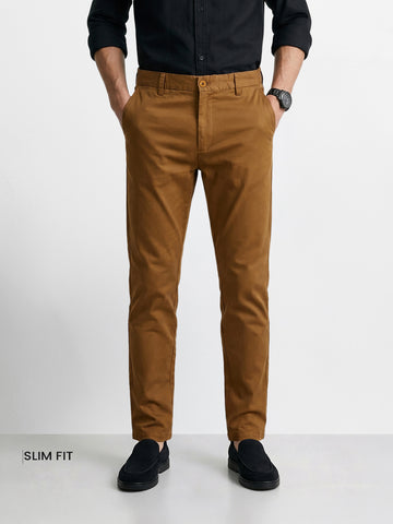 Men's Brown Slim Fit Solid Casual Chinos