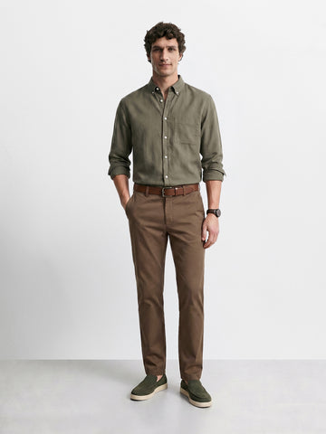 Men's Brown Slim Fit Solid Casual Chinos