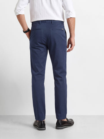Men's Navy Blue Slim Fit Solid Casual Chinos