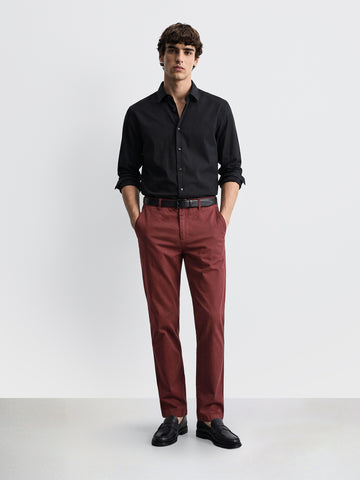 Men's Maroon Slim Fit Solid Casual Chinos