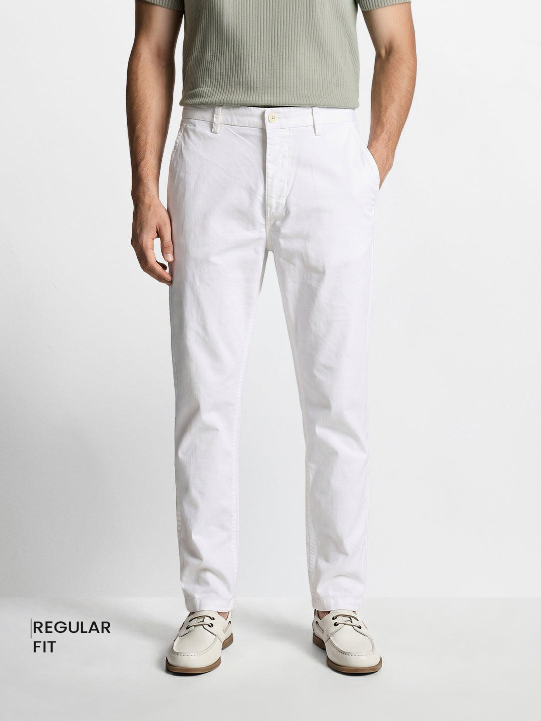 Men's White Regular Fit Solid Casual Chinos