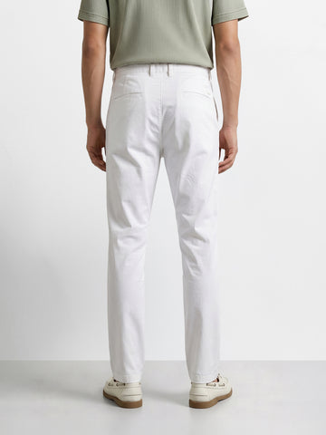Men's White Regular Fit Solid Casual Chinos