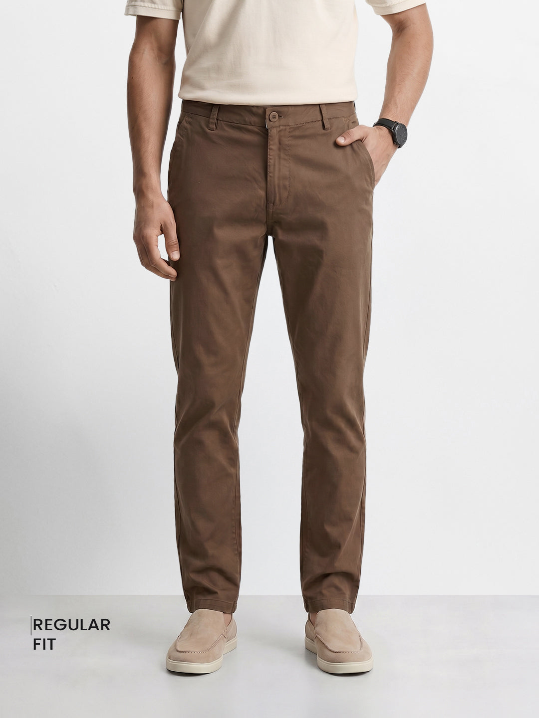 Men's Brown Regular Fit Solid Casual Chinos