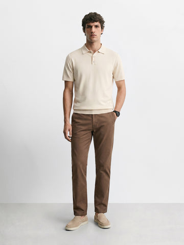 Men's Brown Regular Fit Solid Casual Chinos