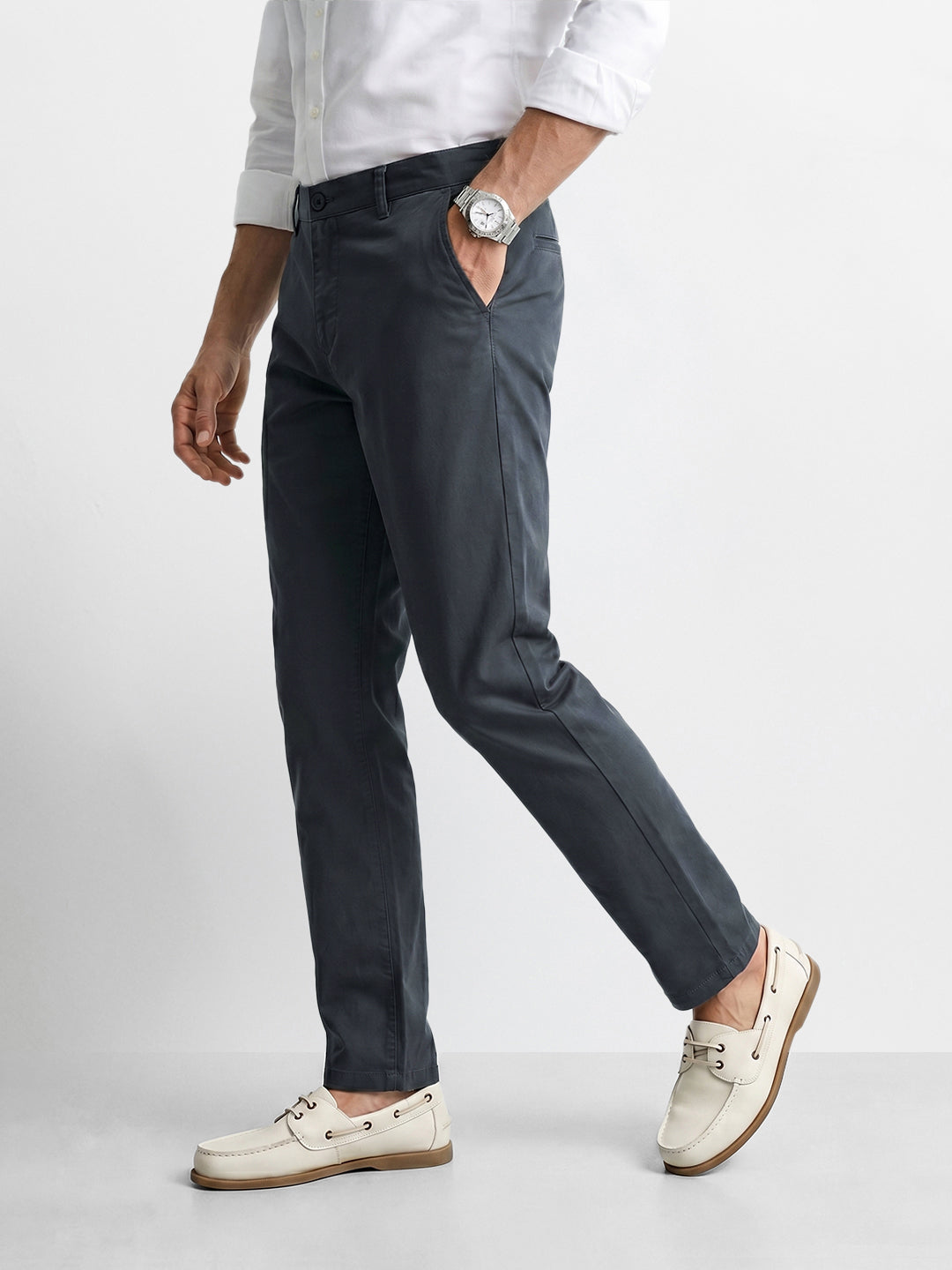 Men's Grey Regular Fit Solid Casual Chinos