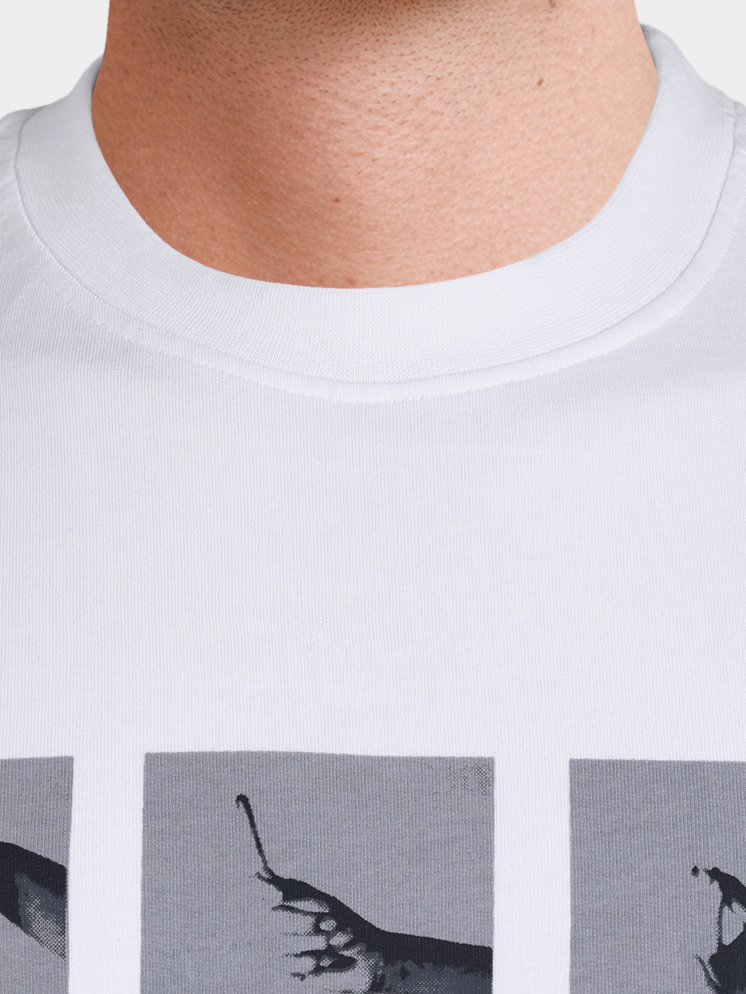 Men's White Relaxed Fit Graphic Printed Casual T-Shirts