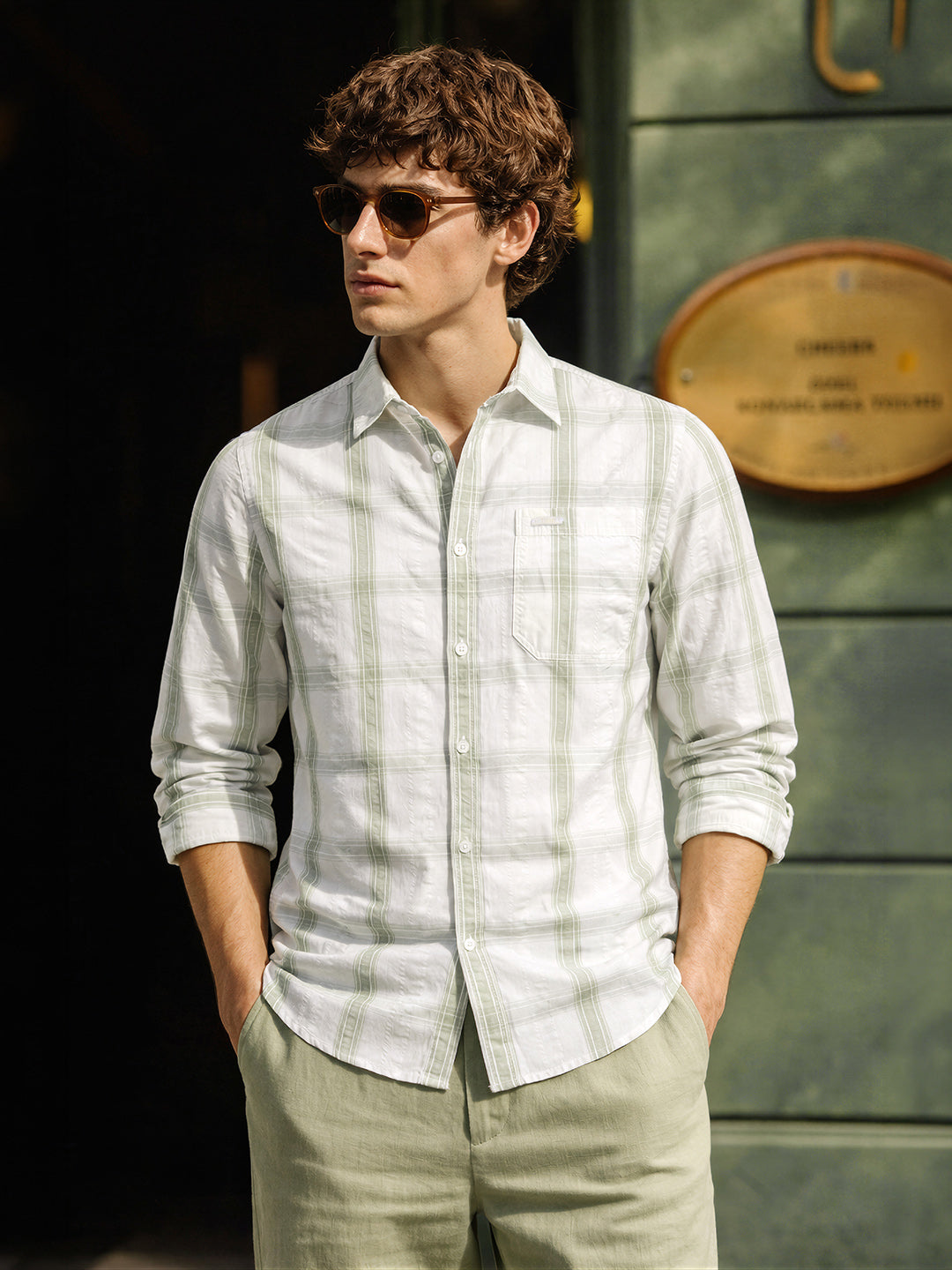 Men's Green Regular Fit Checkered Casual Shirt