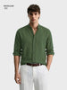 Men's Green Regular Fit Solid Casual Shirt