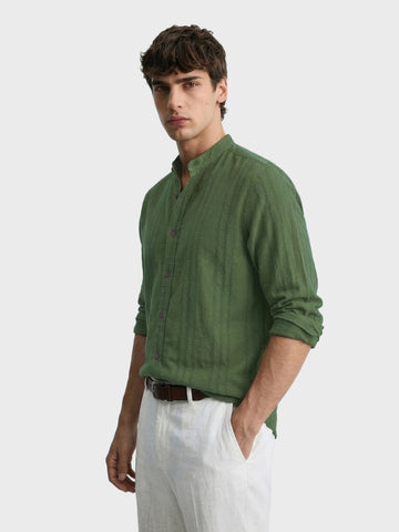 Men's Green Regular Fit Solid Casual Shirt