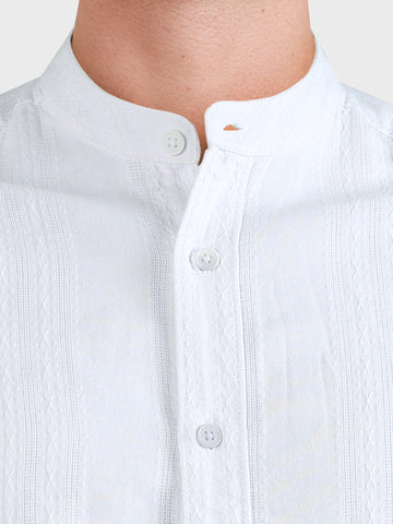 Men's White Regular Fit Solid Casual Shirt