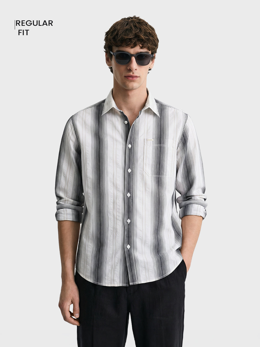 Men's Black Regular Fit Striped Casual Shirt