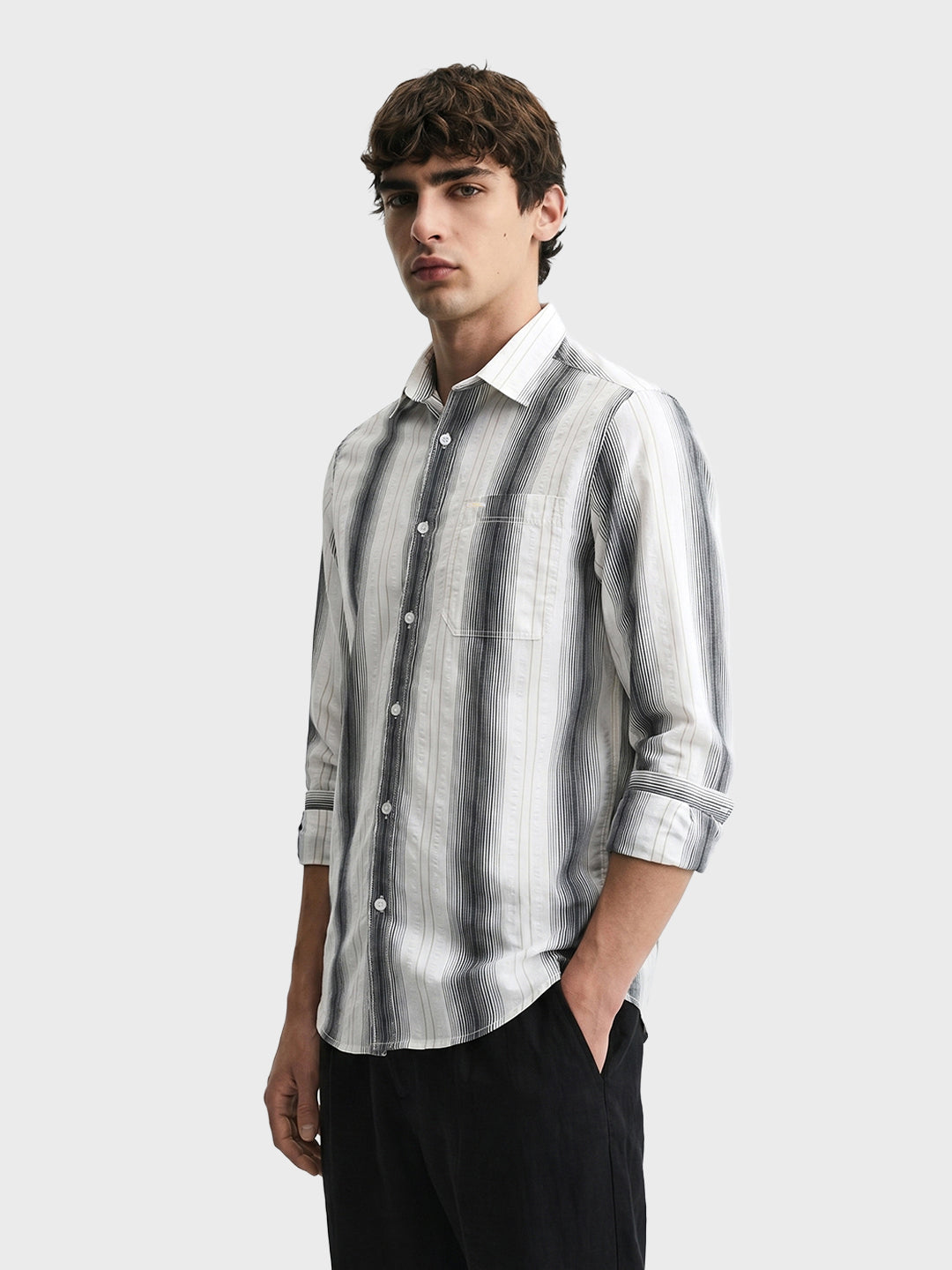Men's Black Regular Fit Striped Casual Shirt