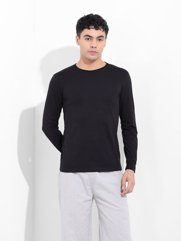 Men's Black Slim Fit Solid Round Neck T-shirt