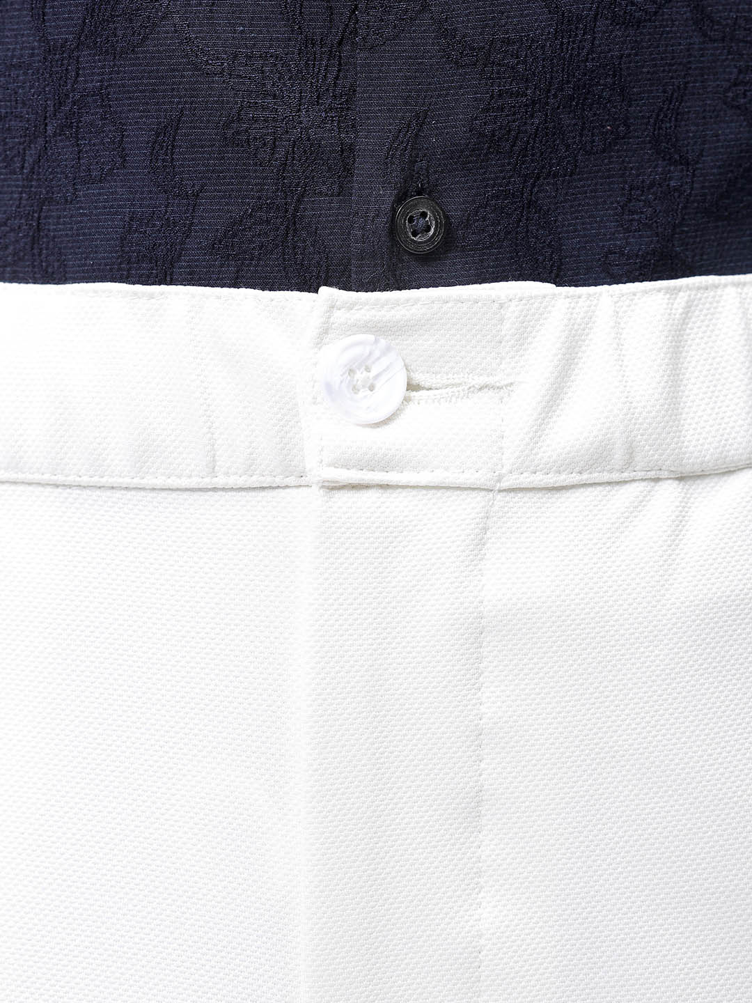 Men's White Slim Fit Textured Mid-Rise Stretchable Knitted Formal Trousers