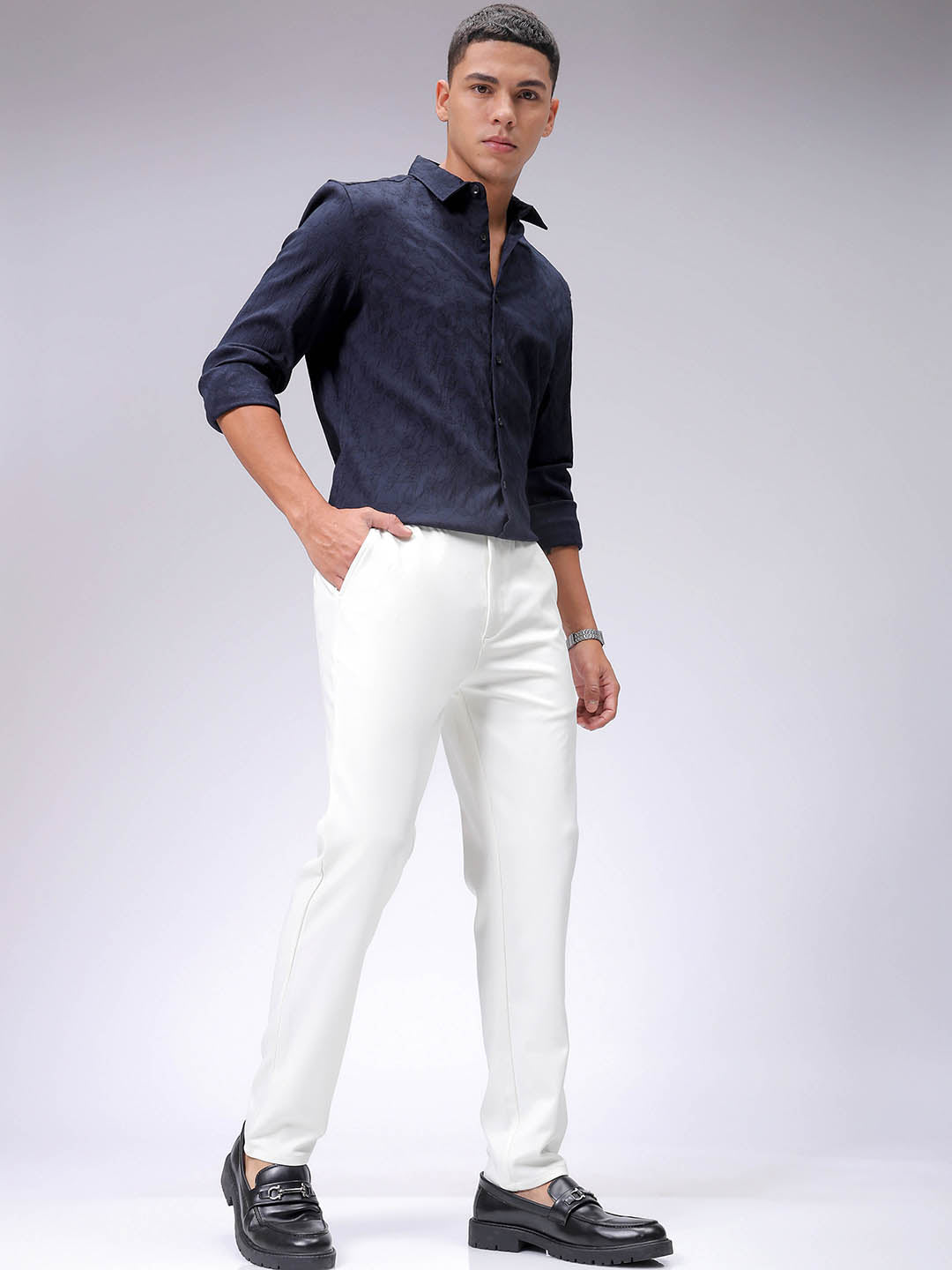 Men's White Slim Fit Textured Mid-Rise Stretchable Knitted Formal Trousers