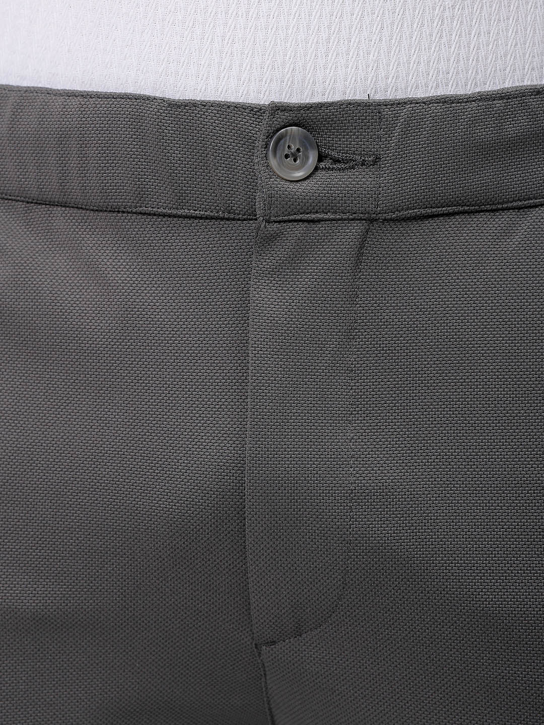 Men's Grey Slim Fit Textured Mid-Rise Stretchable Knitted Formal Trousers