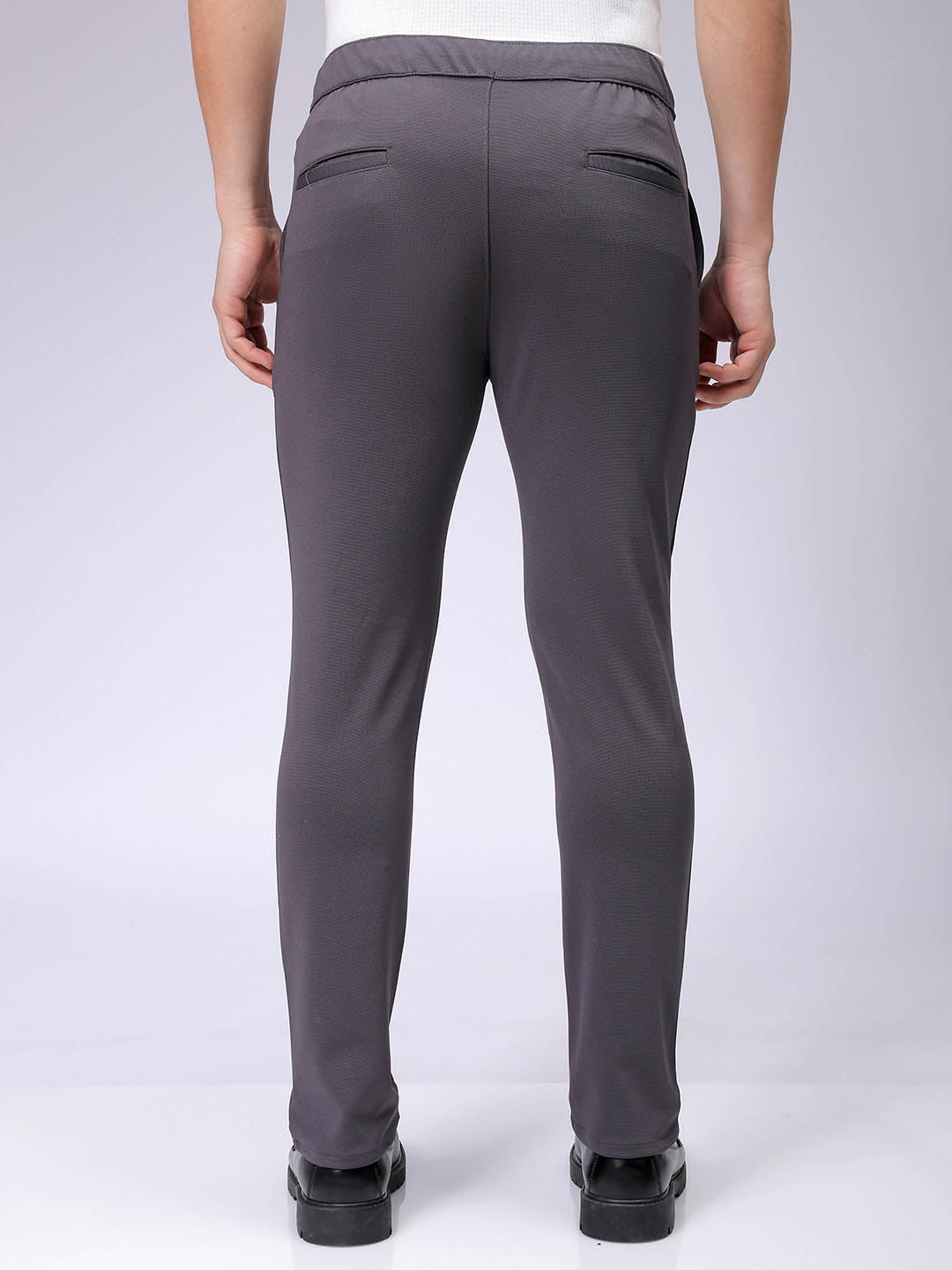 Men's Grey Slim Fit Textured Mid-Rise Stretchable Knitted Formal Trousers