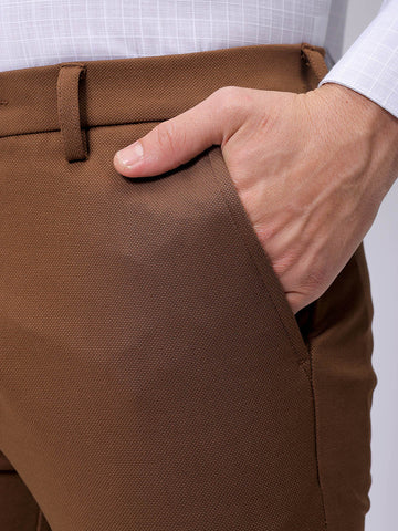 Men's Brown Slim Fit Textured Mid-Rise Stretchable Knitted Formal Trousers