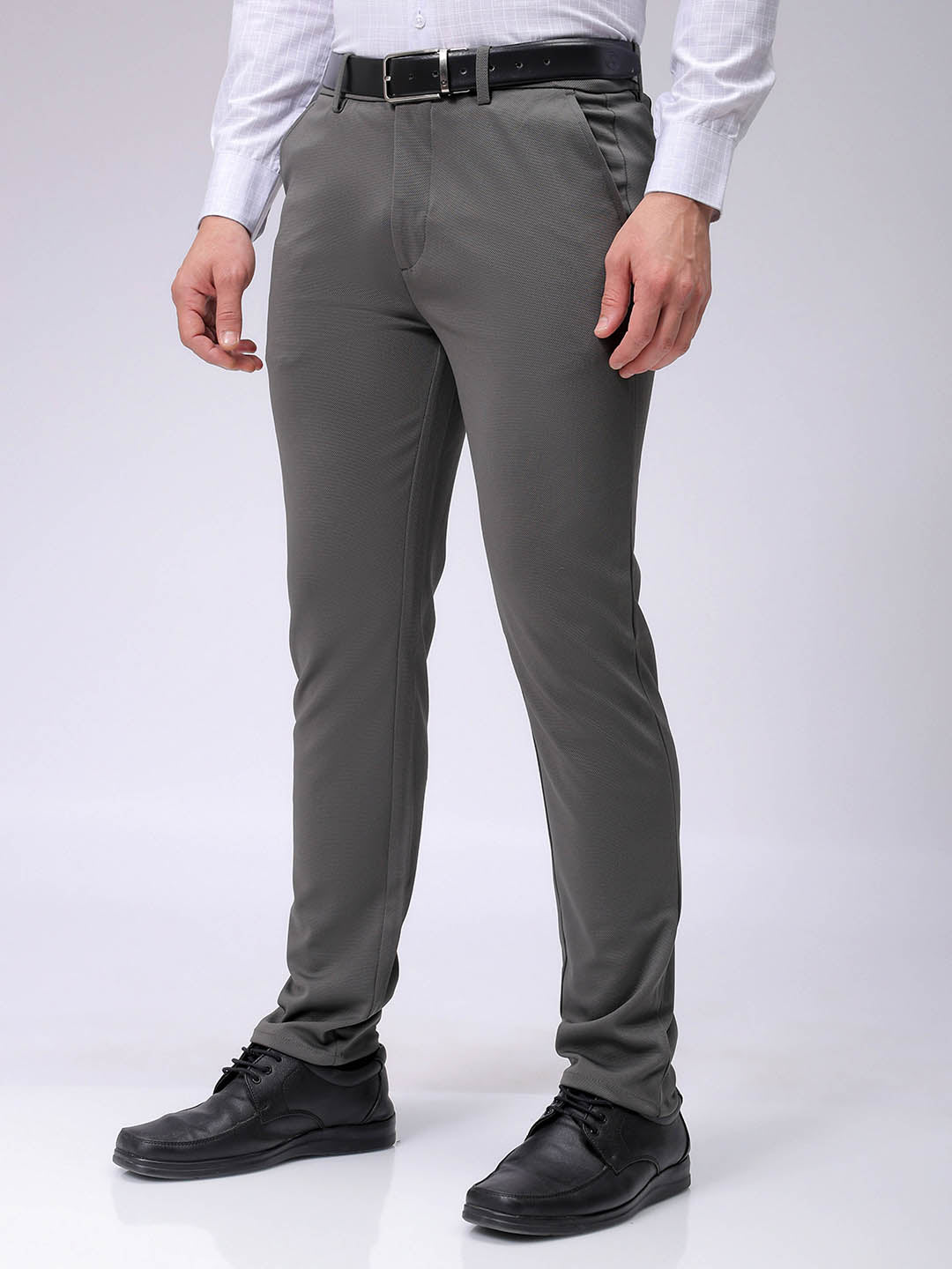 Men's Vetiver Slim Fit Textured Formal Trouser