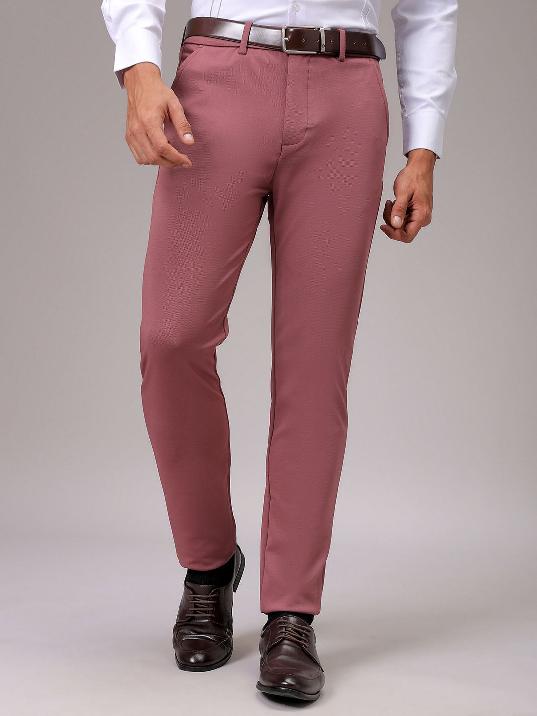 Men's Grey Slim Fit Textured Mid-Rise Stretchable Knitted Formal Trousers