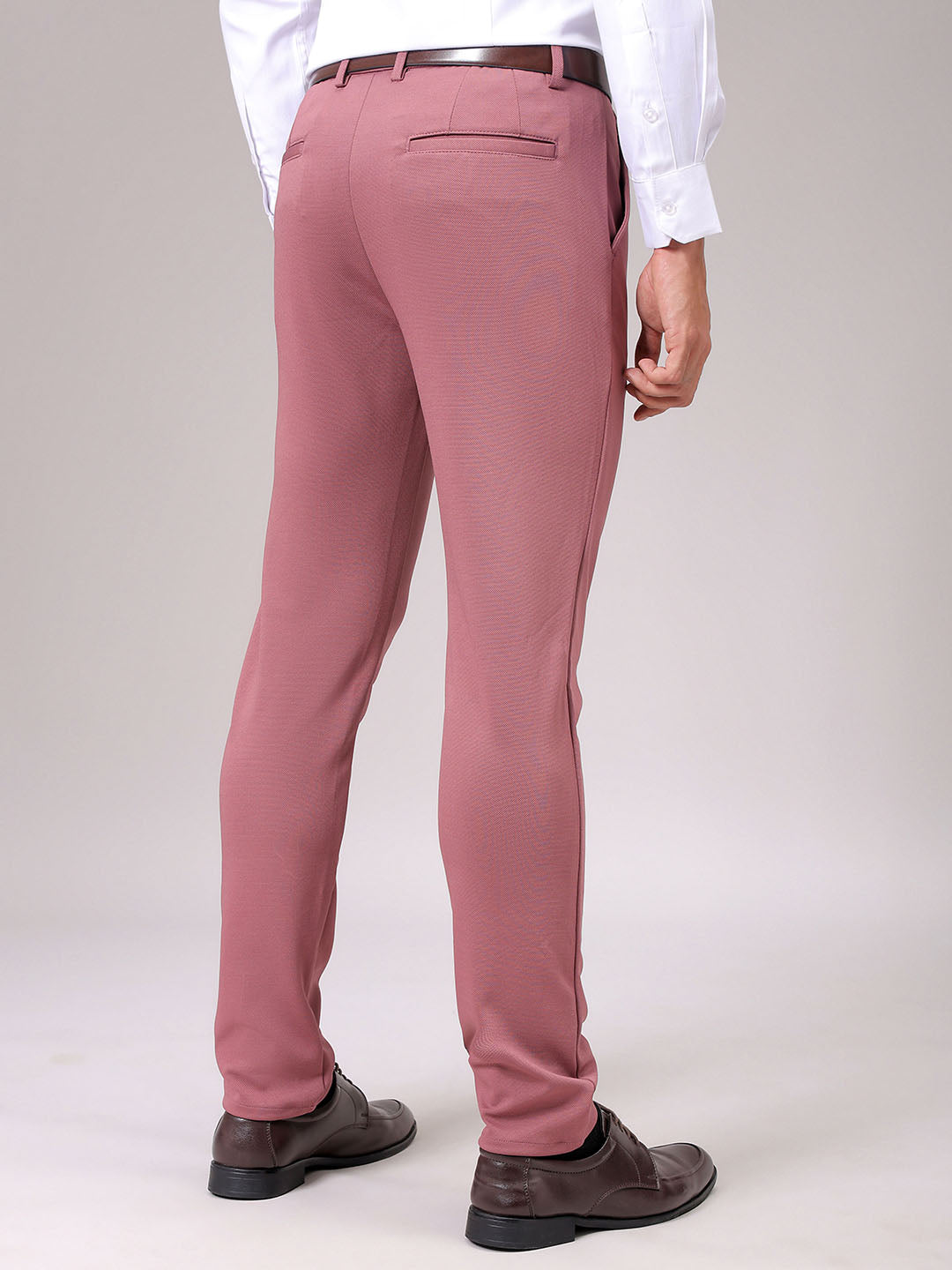 Men's Grey Slim Fit Textured Mid-Rise Stretchable Knitted Formal Trousers