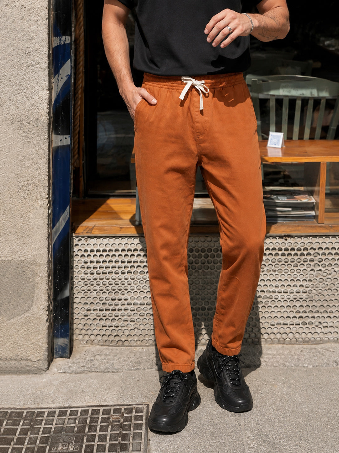 Men's Brown Loose Fit Solid Street Wear Joggers