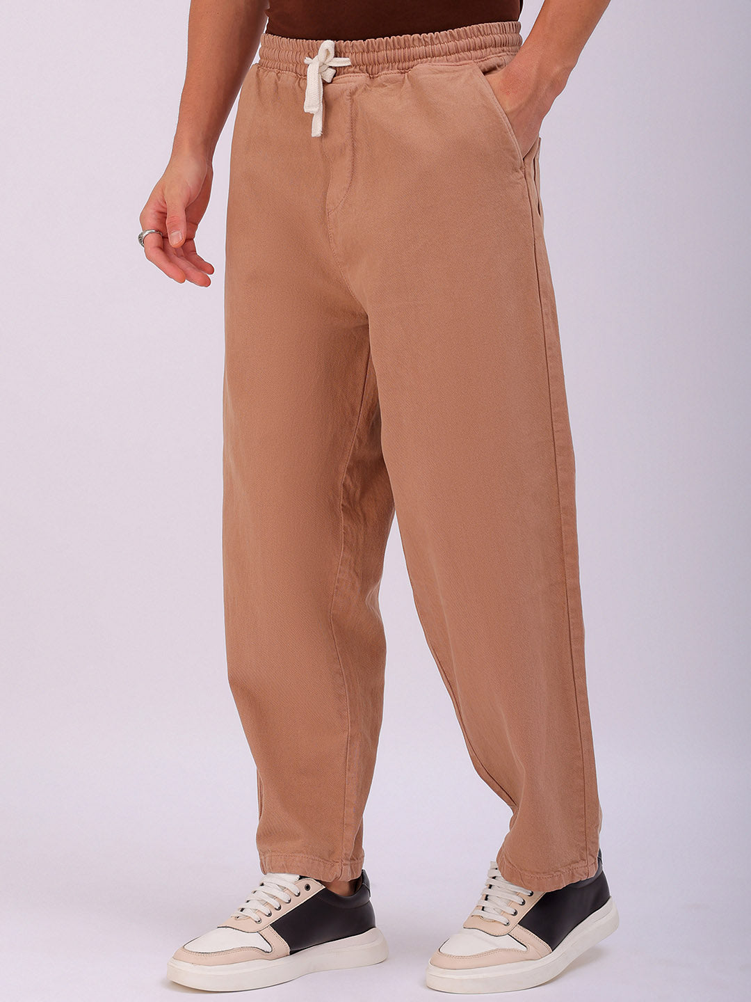 Shop Men's Solid Loose Fit Denim Jogger Online.