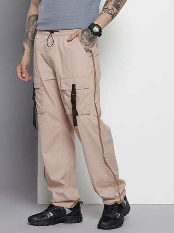 Men's Beige Relaxed Fit Solid Utility Cargo Jogger