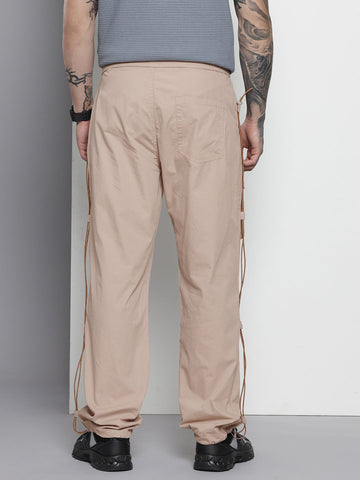Men's Beige Relaxed Fit Solid Utility Cargo Jogger