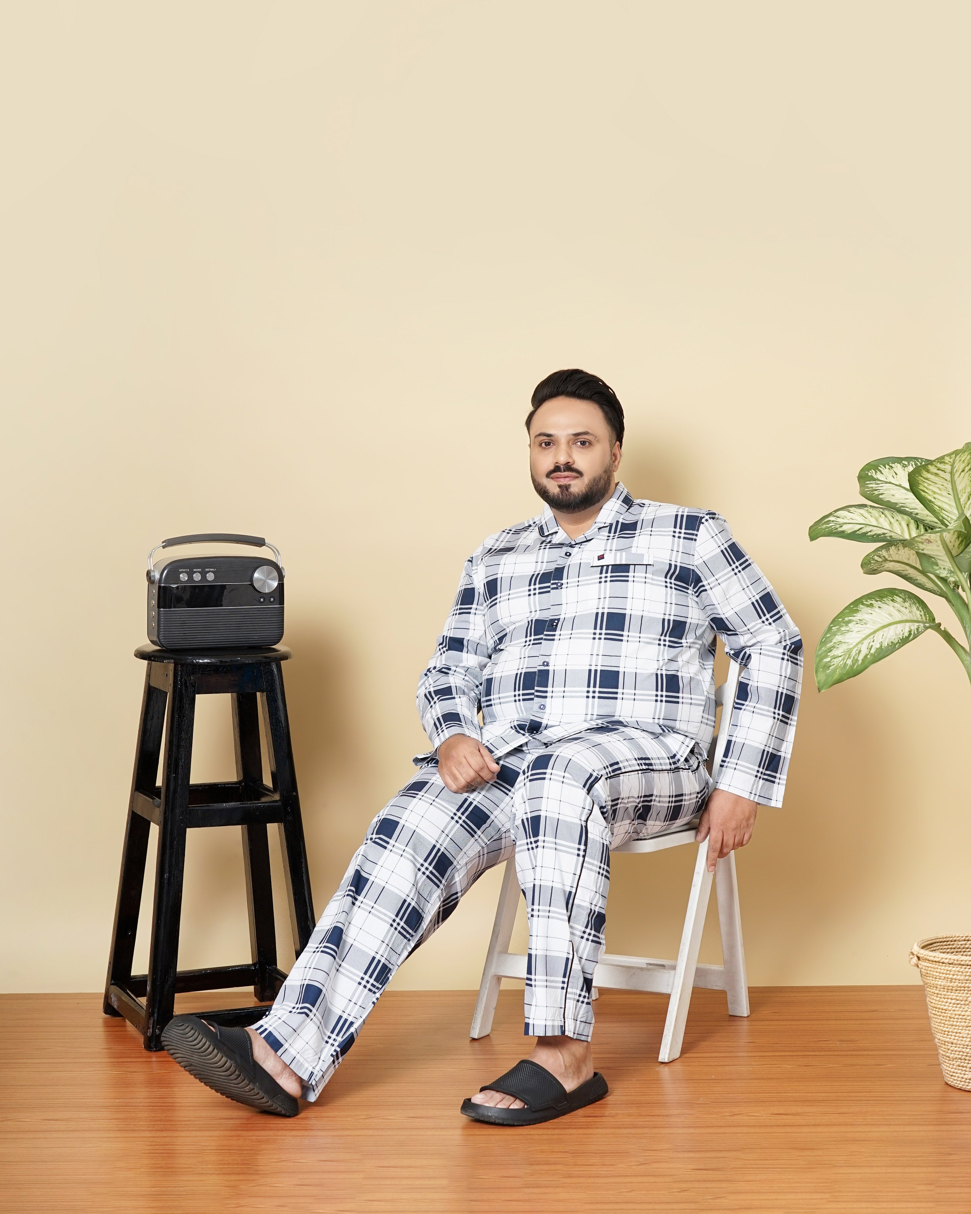 Shop Hardsoda Men White Plus Size Checked Lounge Set Online.