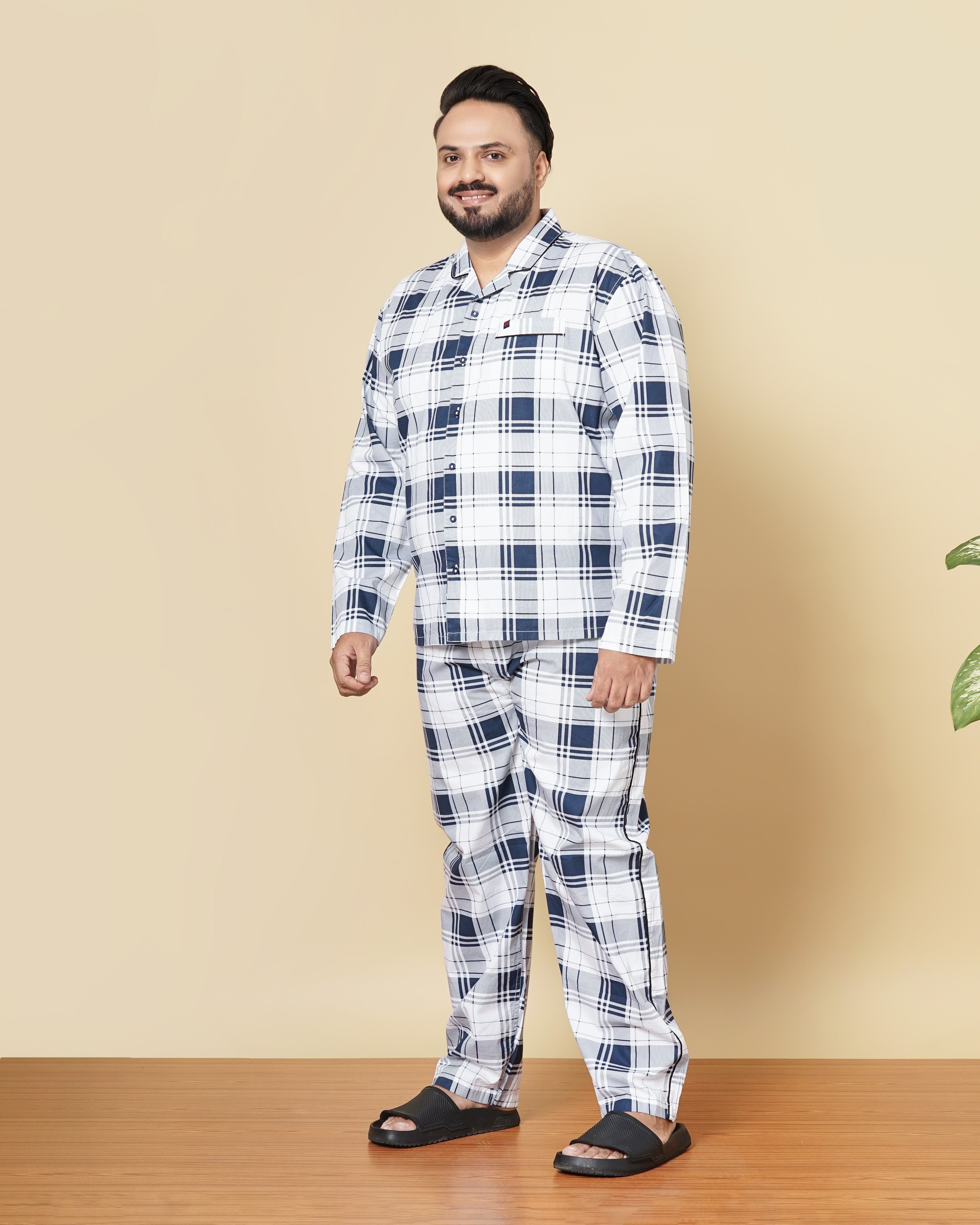 Shop Hardsoda Men White Plus Size Checked Lounge Set Online.