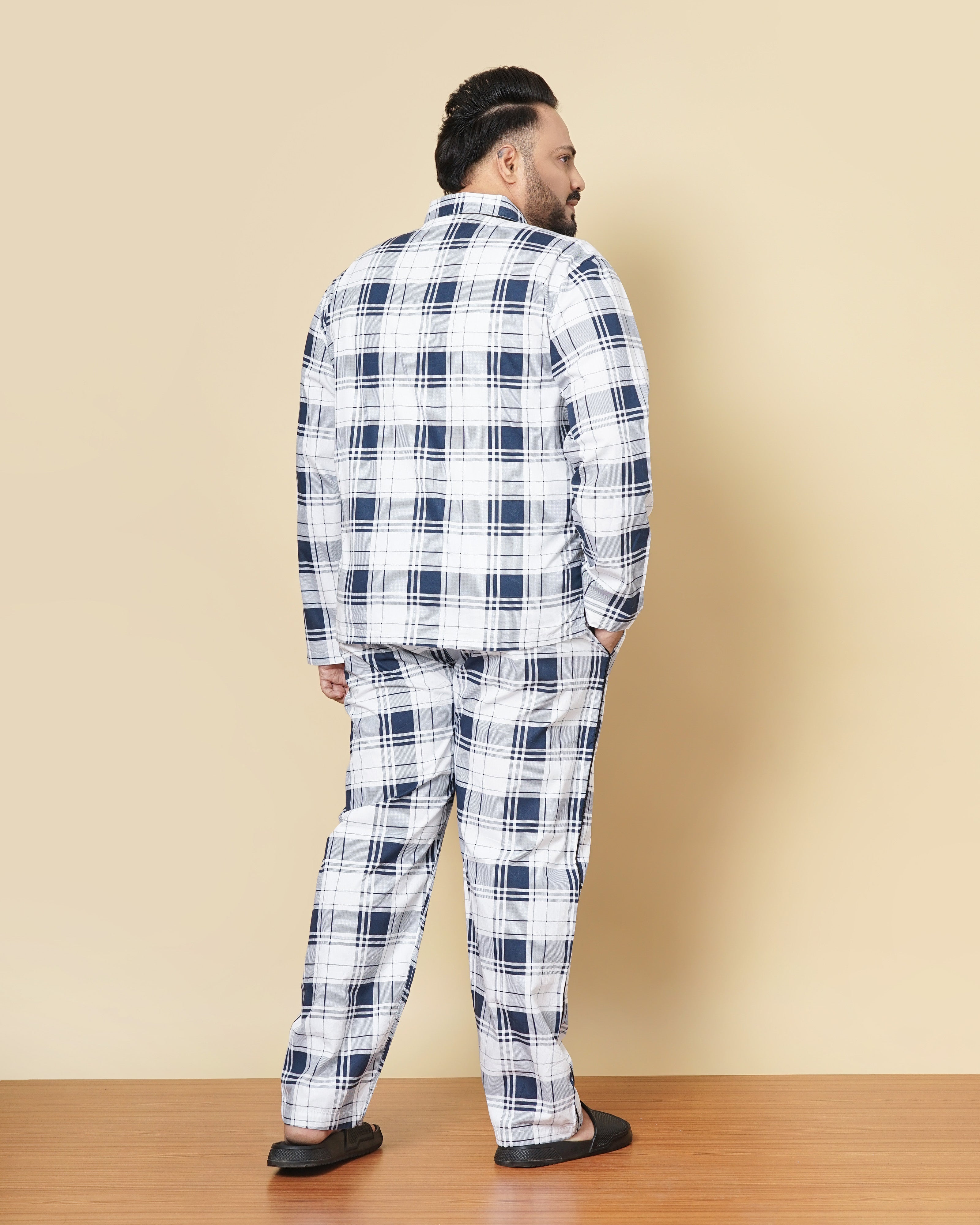 Shop Hardsoda Men White Plus Size Checked Lounge Set Online.