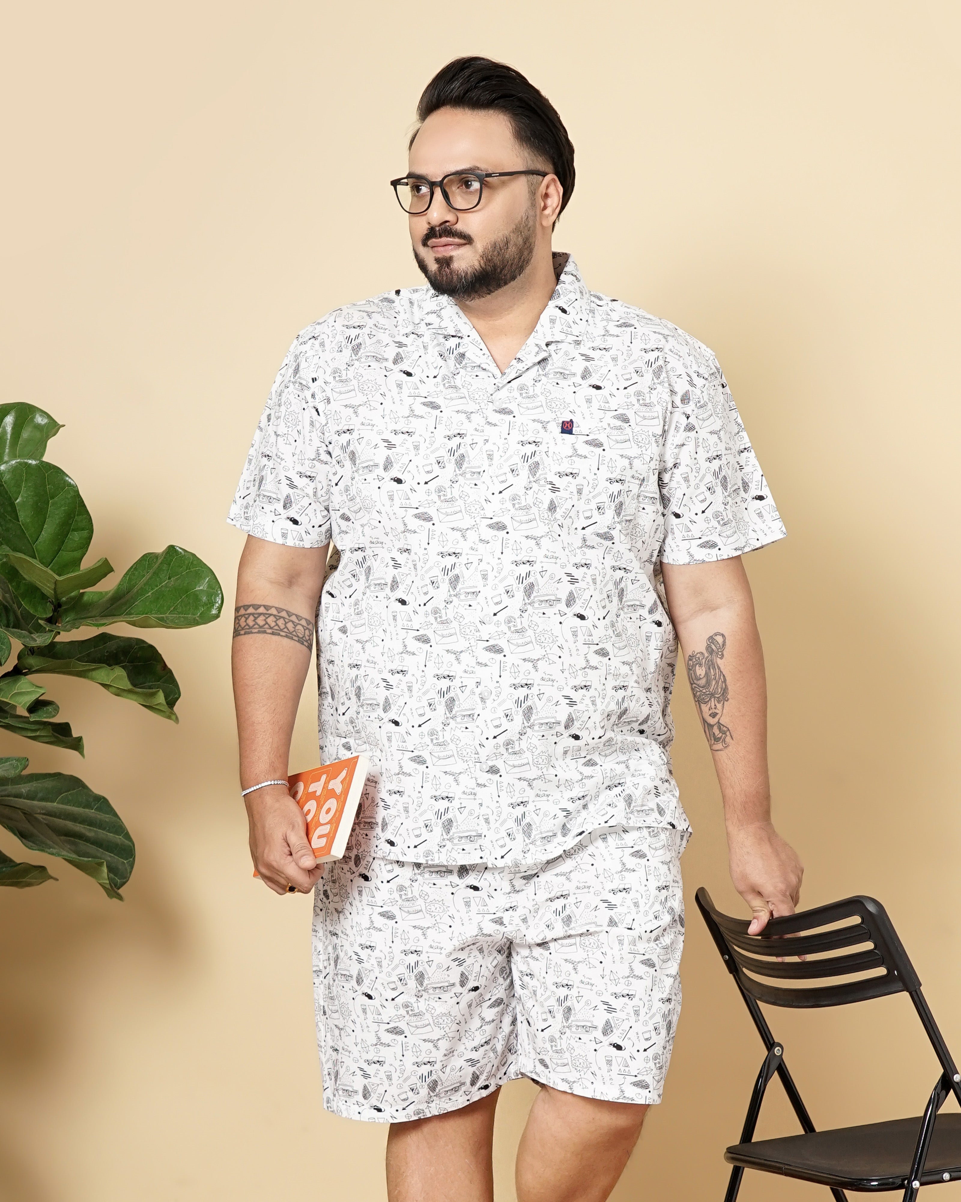 Shop Hardsoda Men White Plus Size Geometric Printed Lounge Set Online.