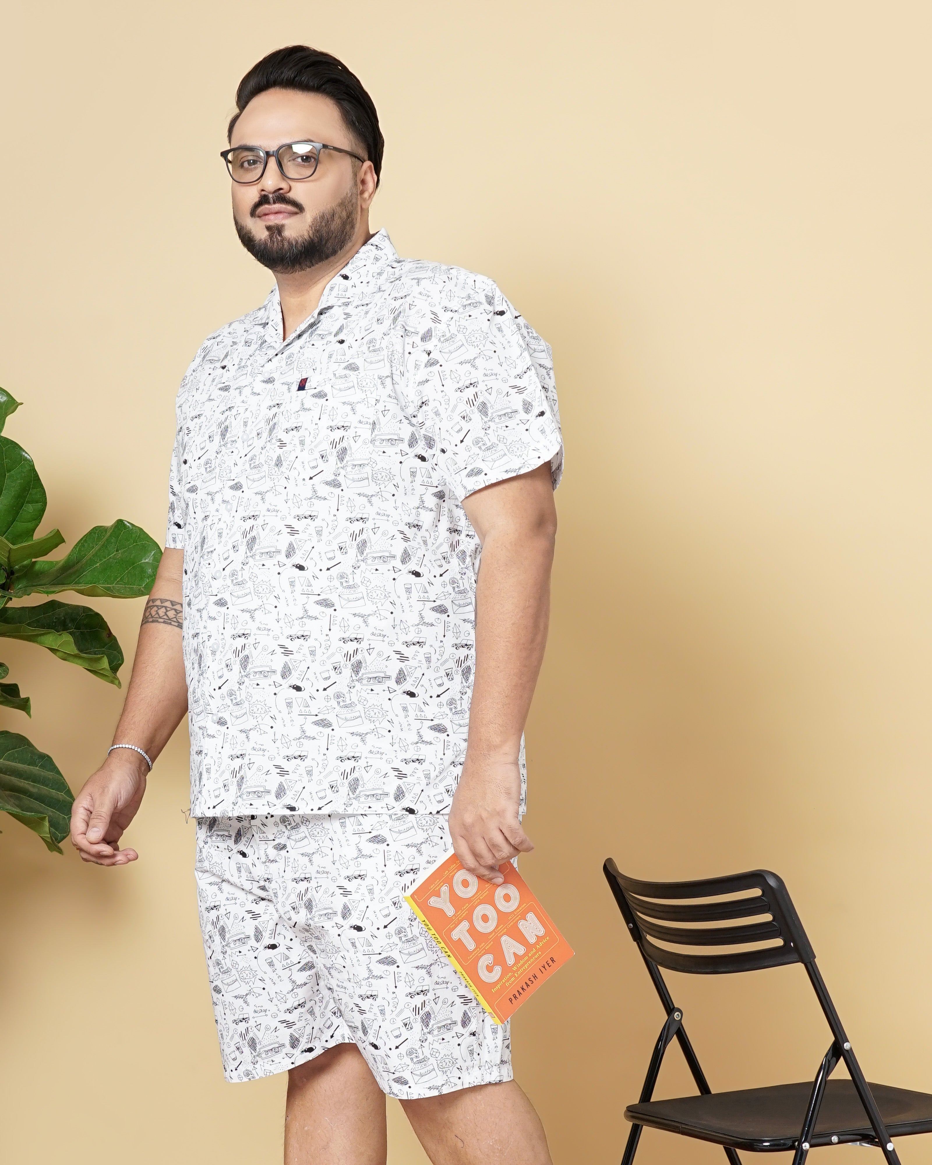 Shop Hardsoda Men White Plus Size Geometric Printed Lounge Set Online.