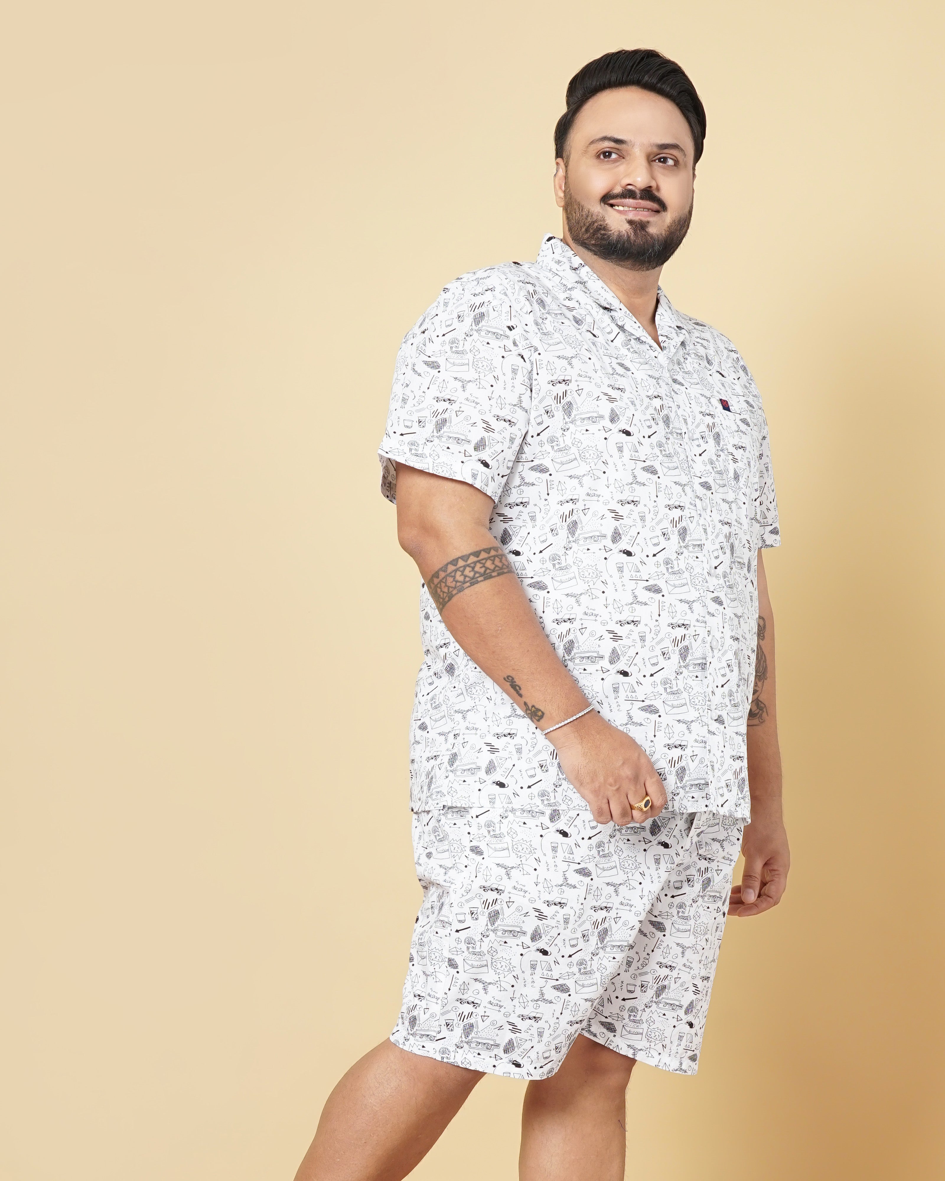 Shop Hardsoda Men White Plus Size Geometric Printed Lounge Set Online.