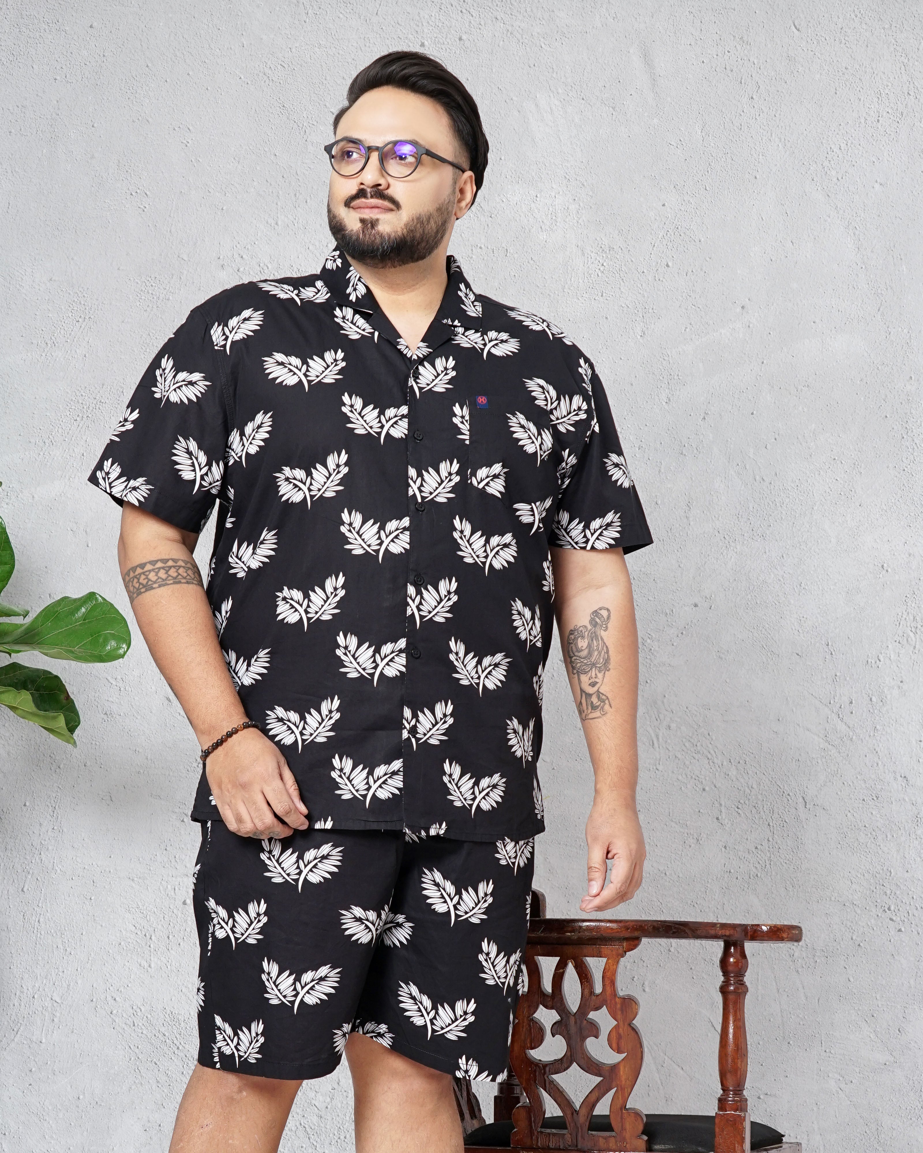 Shop Hardsoda Men Black Plus Size Floral Lounge Set Online.