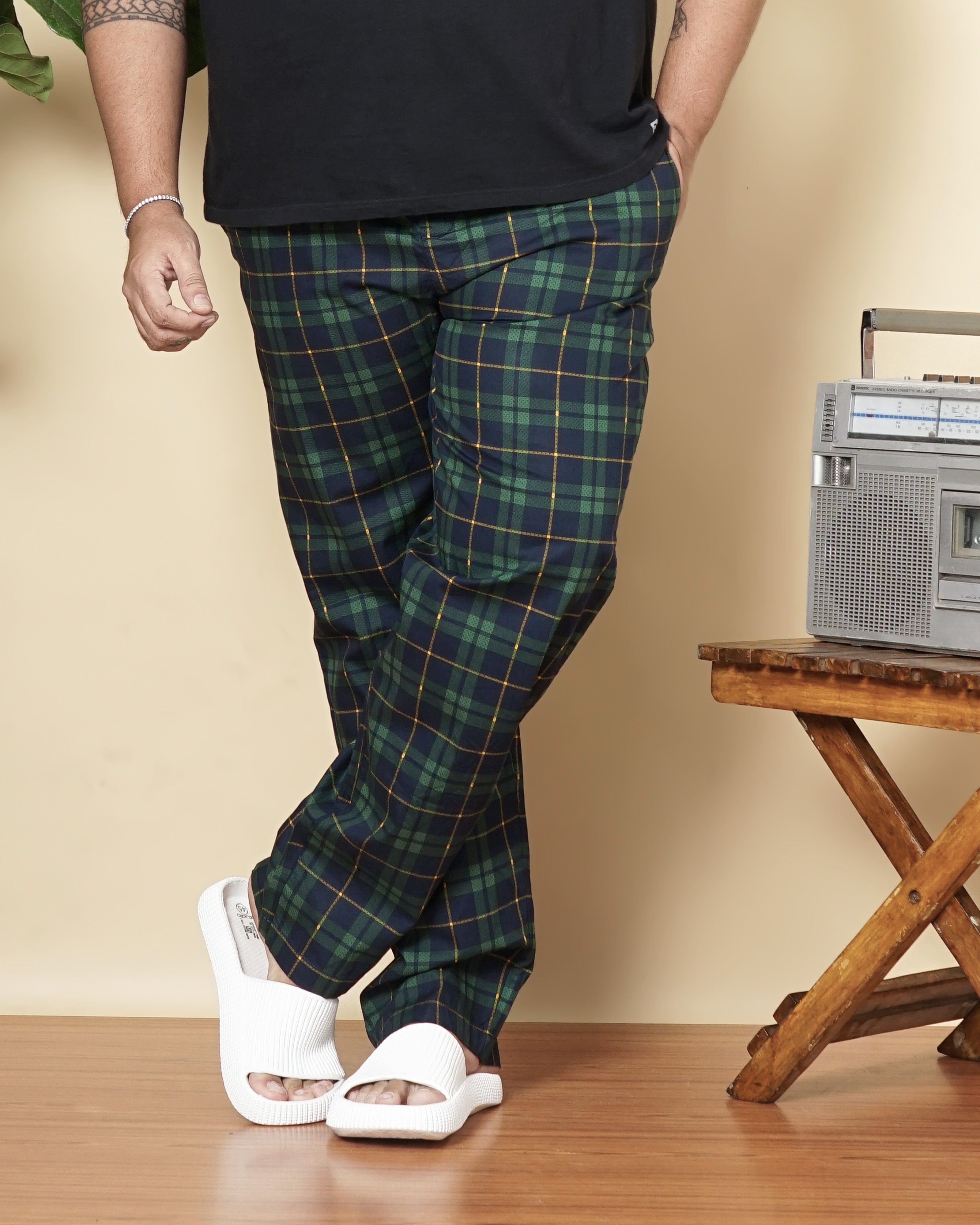 Shop Men's Blue Plus Size Checkered Lounge Pants Online.