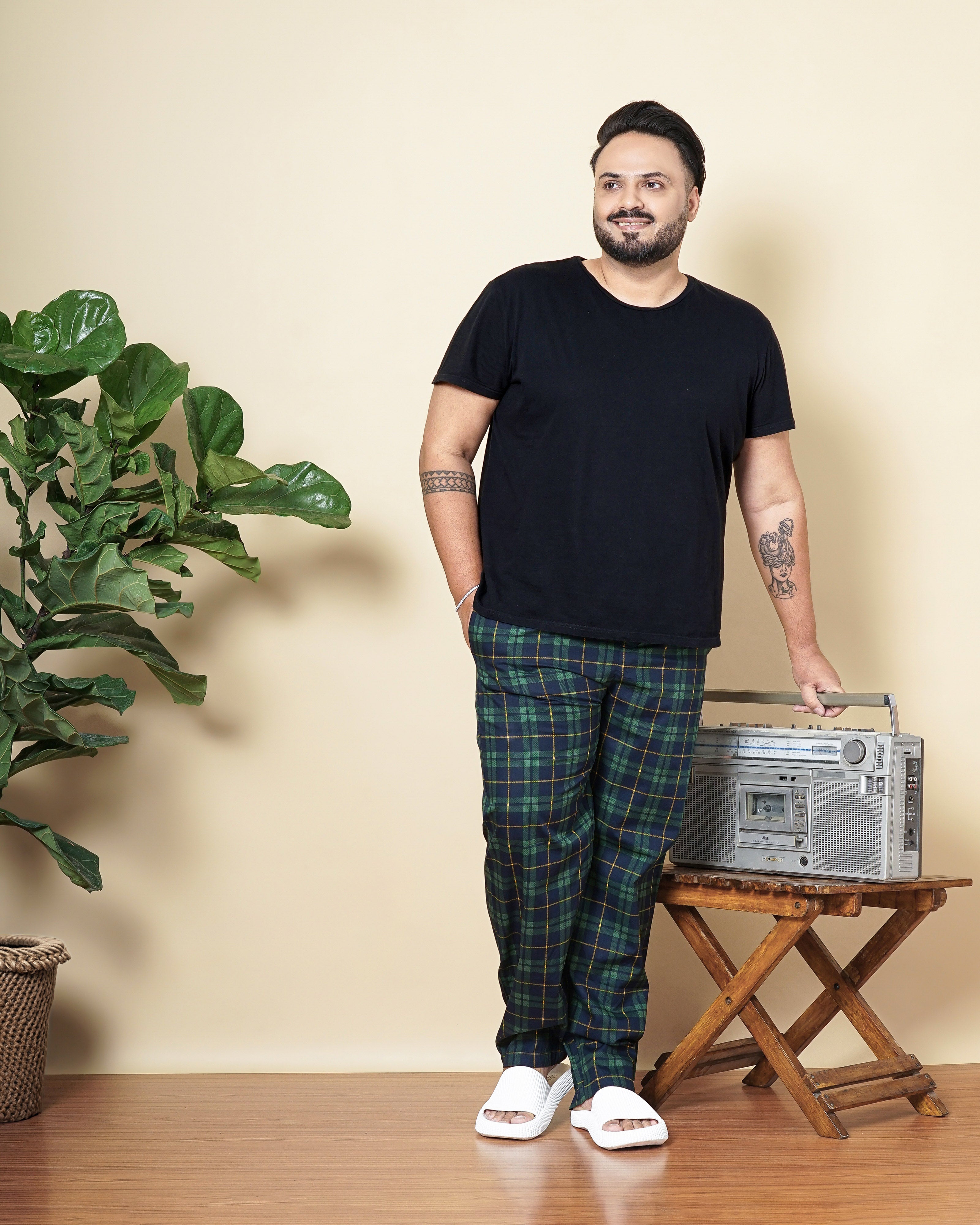 Shop Men's Blue Plus Size Checkered Lounge Pants Online.