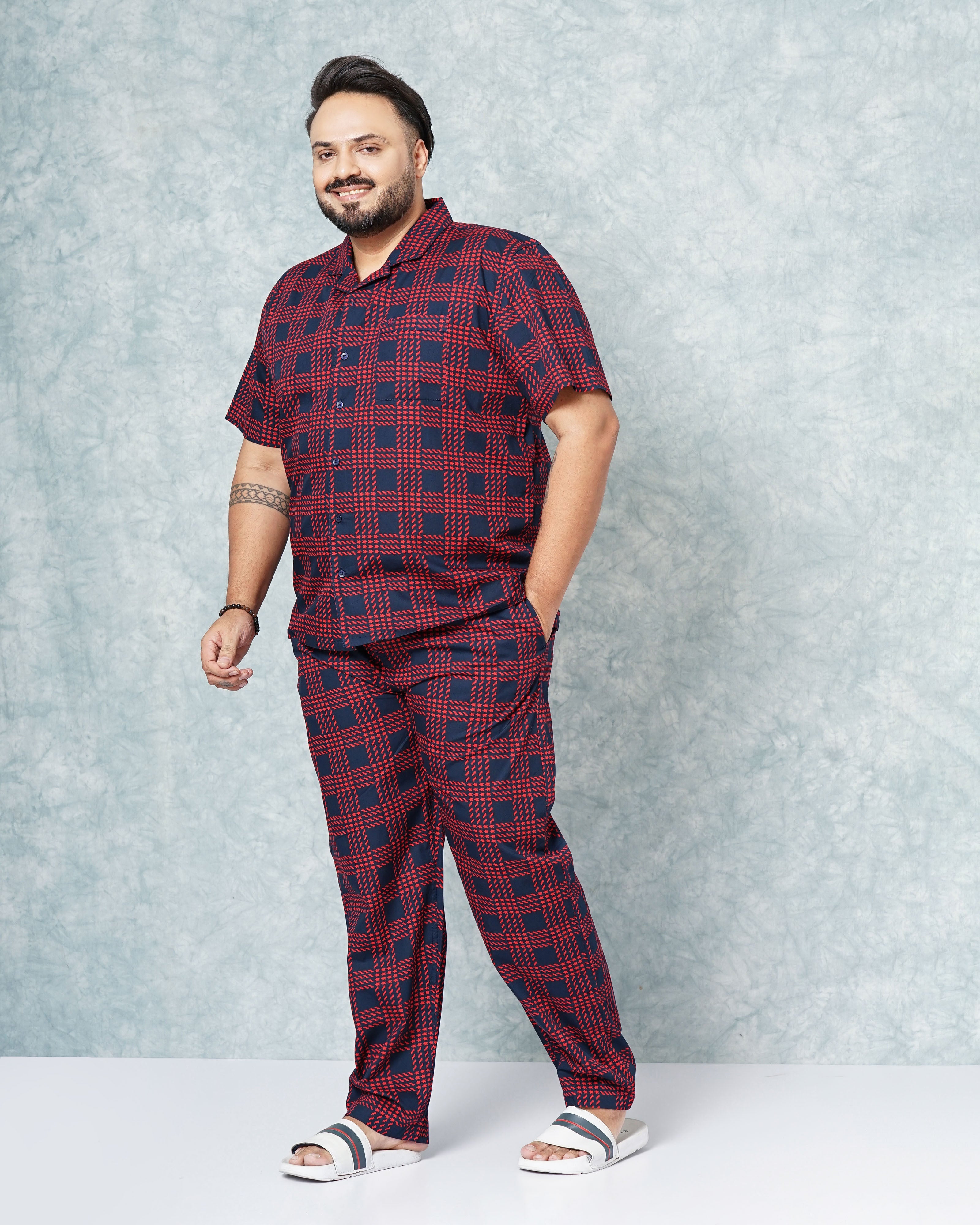 Shop Hardsoda Men Red Plus Size Checked Lounge Set Online.