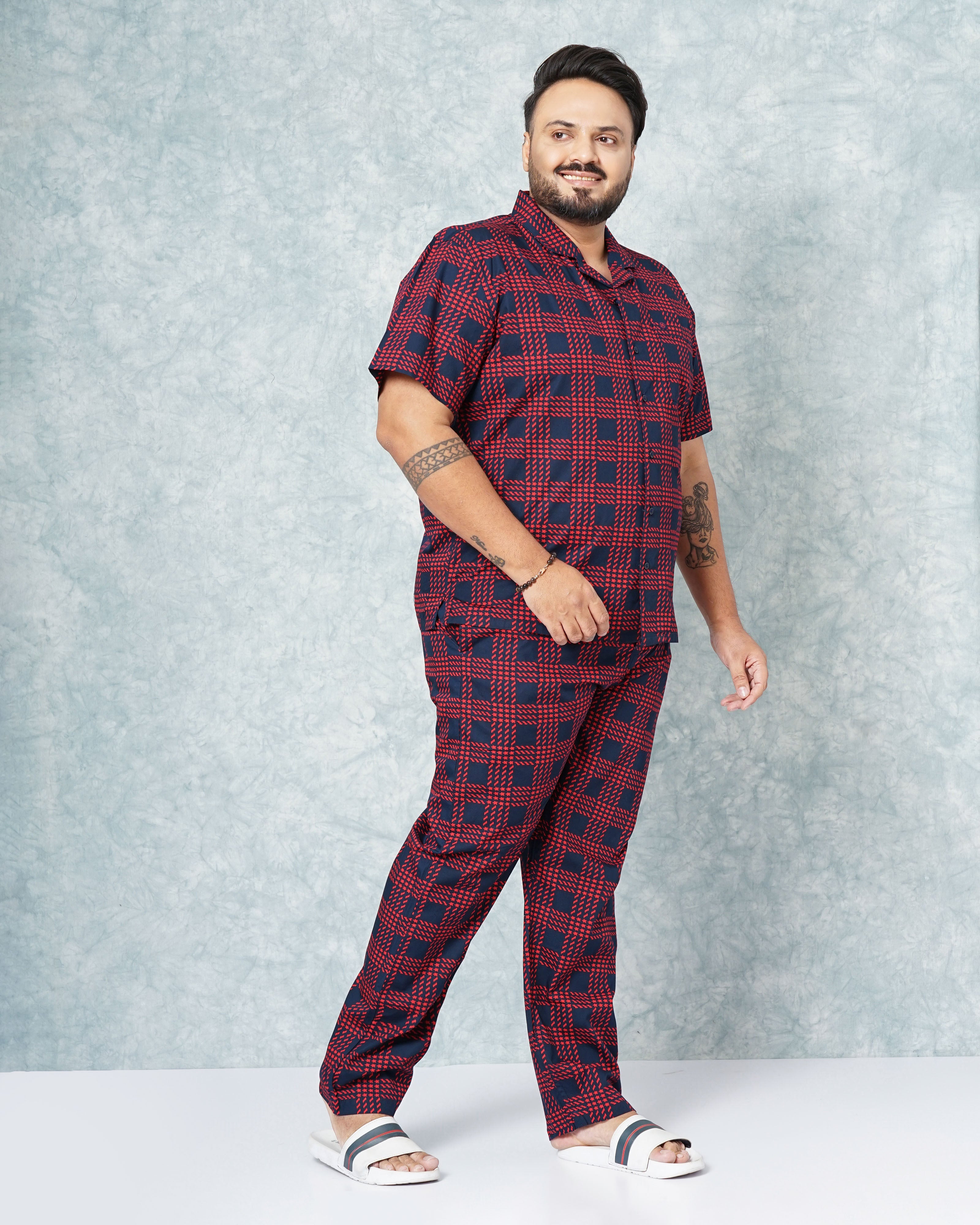 Shop Hardsoda Men Red Plus Size Checked Lounge Set Online.