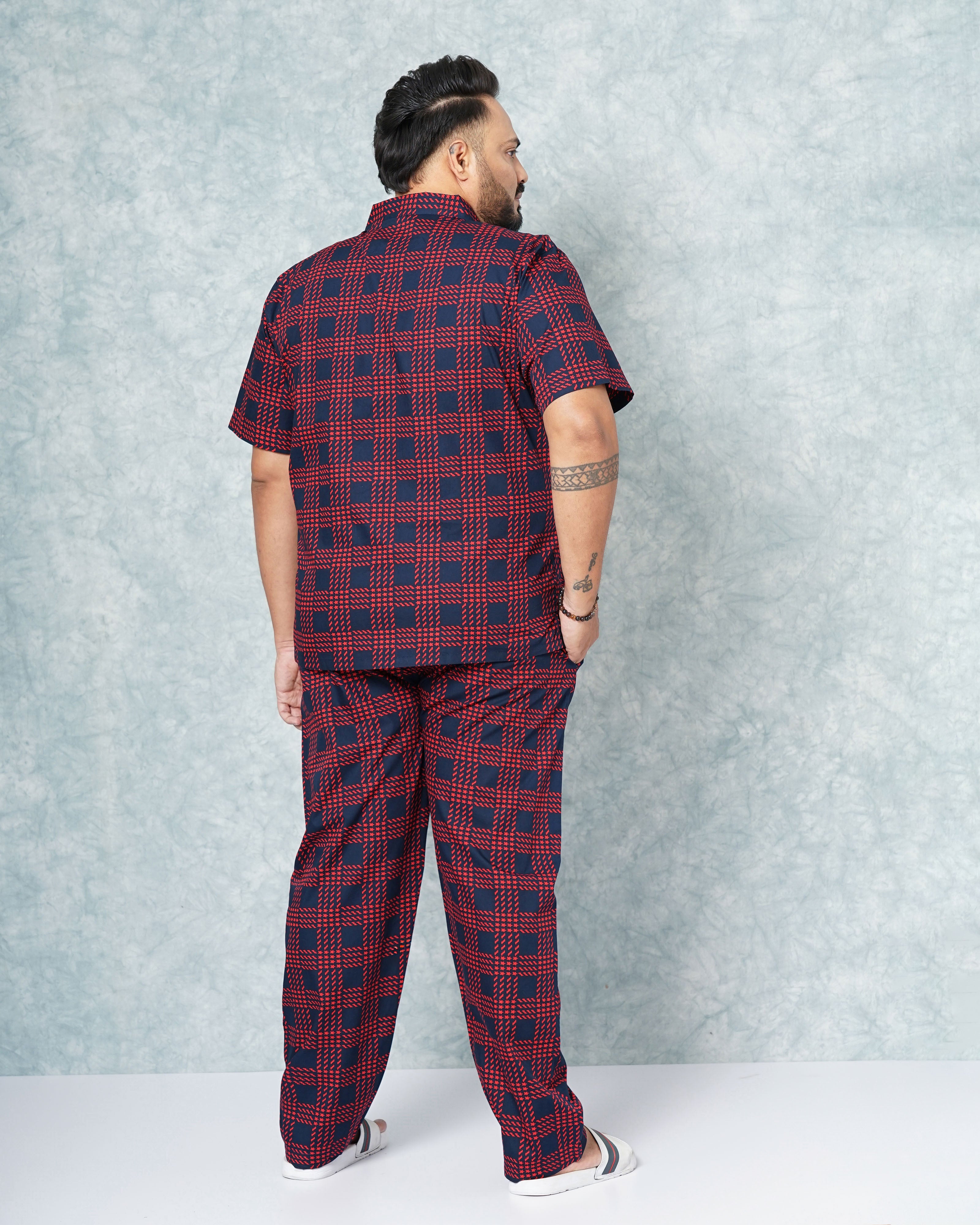 Shop Hardsoda Men Red Plus Size Checked Lounge Set Online.