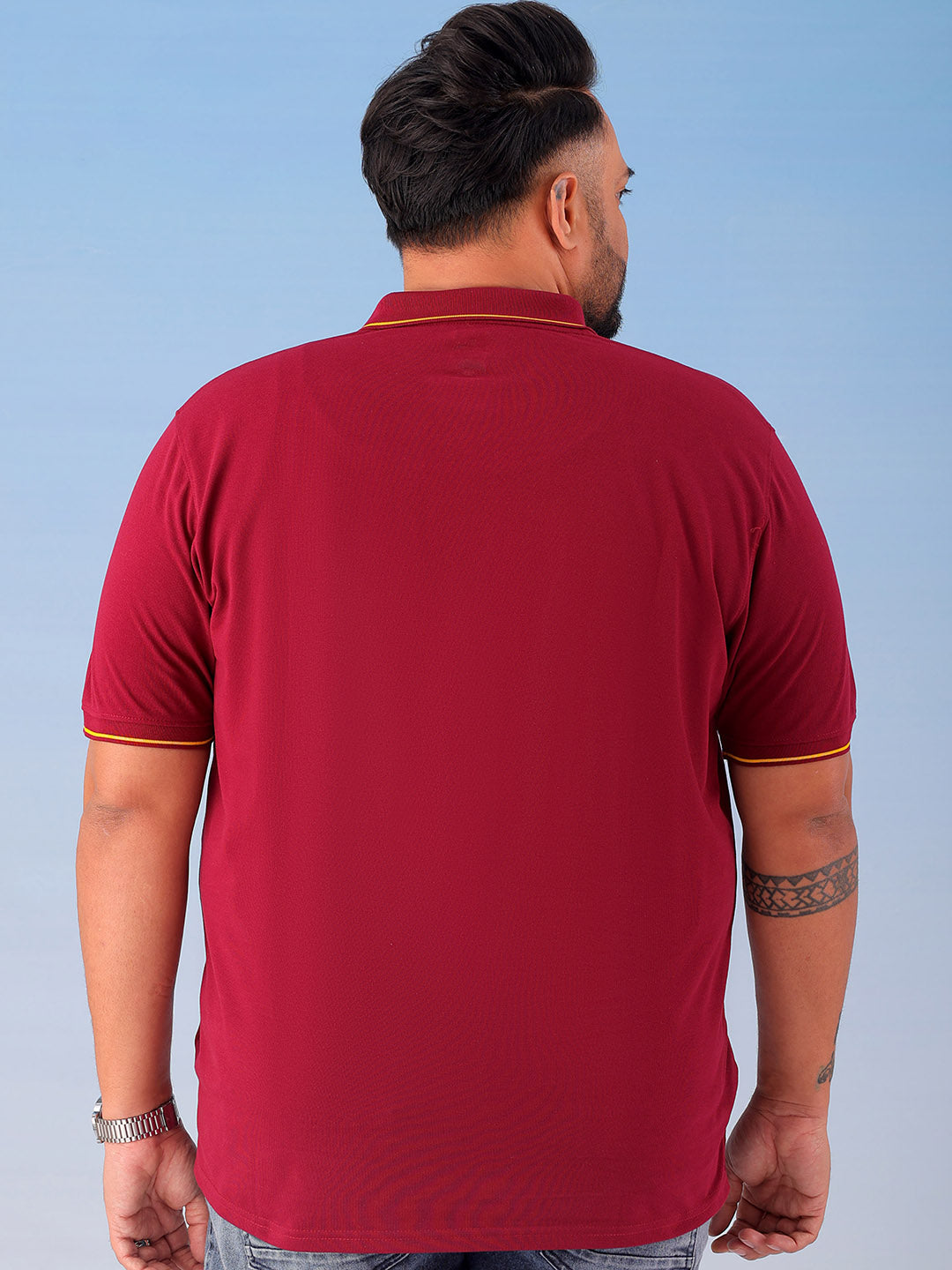 Shop Men's Solid Plus Size T-Shirt Online.