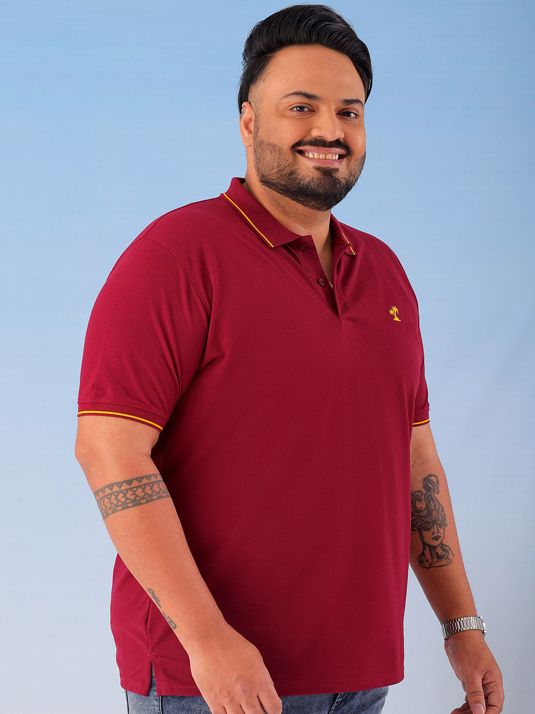 Shop Men's Solid Plus Size T-Shirt Online.