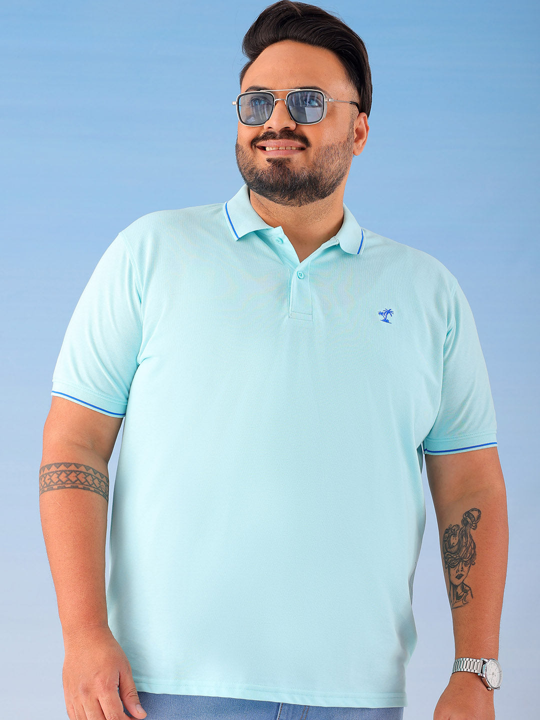 Shop Men's Solid Plus Size T-Shirt Online.