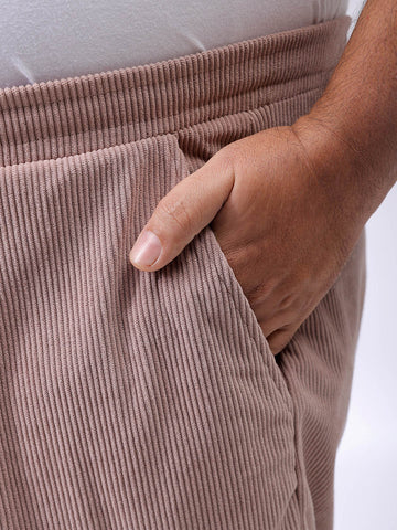 Men's Plus Size Loose Fit Mid Rise Cargo Shorts