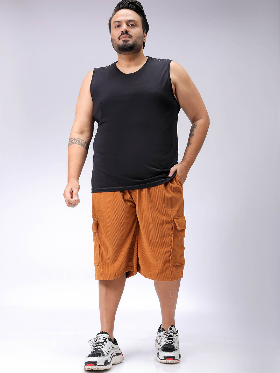 Men's Plus Size Loose Fit Mid Rise Cargo Shorts