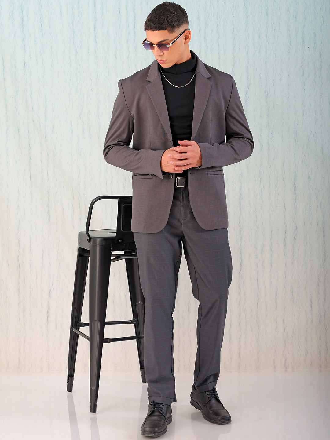 Men's Grey Comfort Straight Fit Solid Luxe Blazer