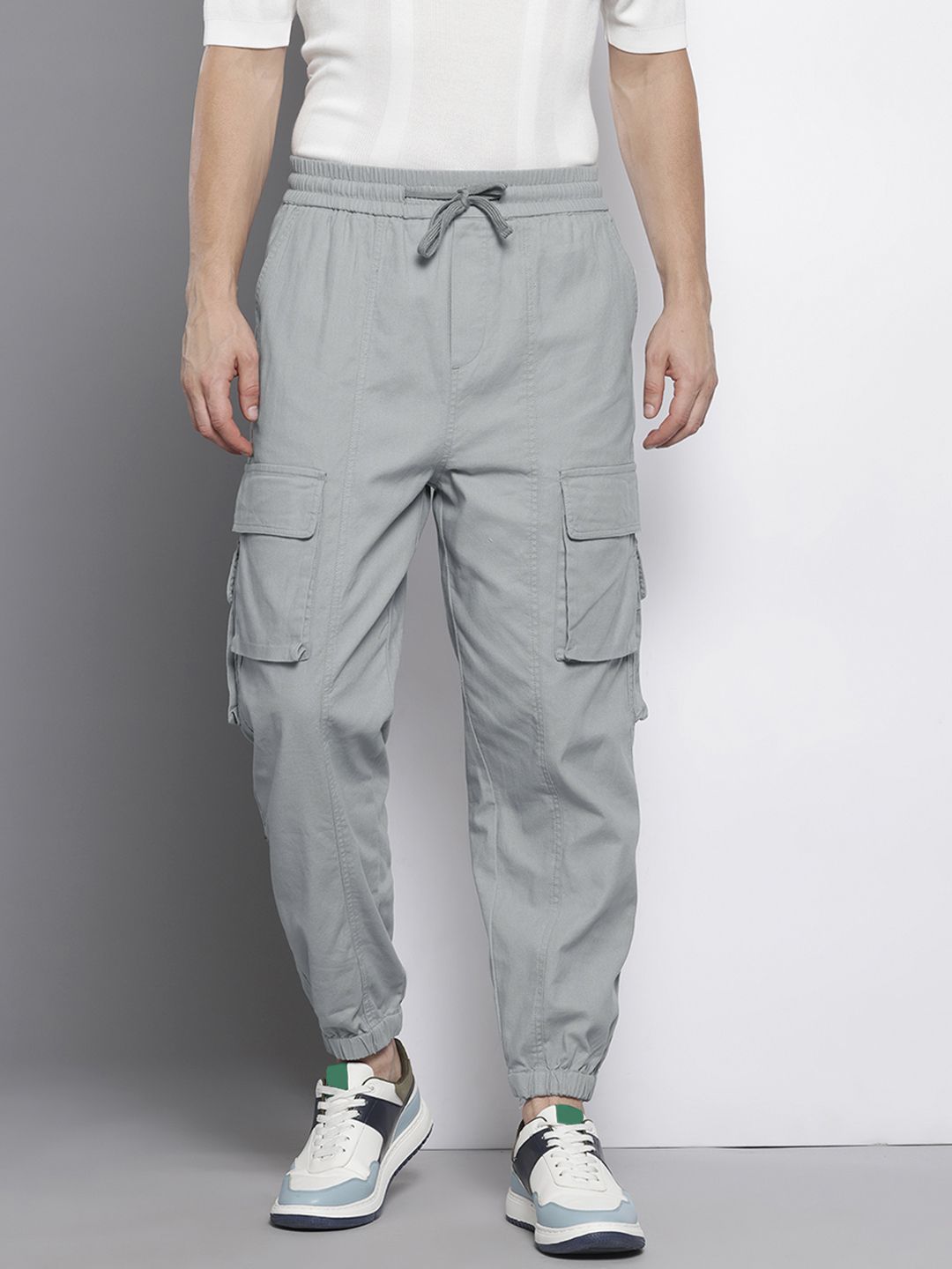 Men's Grey Barrel Loose Solid Cargo Jogger