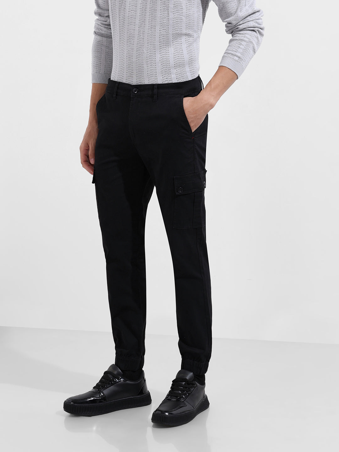 Men's Black Regular Fit Solid Utility Cargo