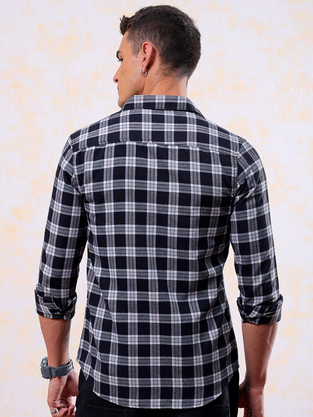 Shop Men's Checked Slim Fit Shirt Online.